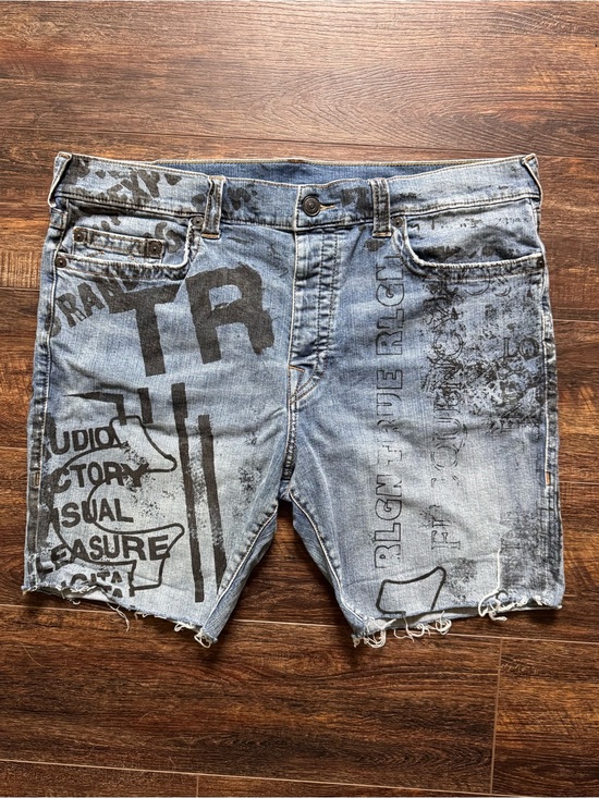 True Religion Other - True Religion Logan Graffiti Denim Cut Off Shorts Men’s 40 Y2K Jorts